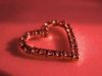 red_jeweled_heart.jpg